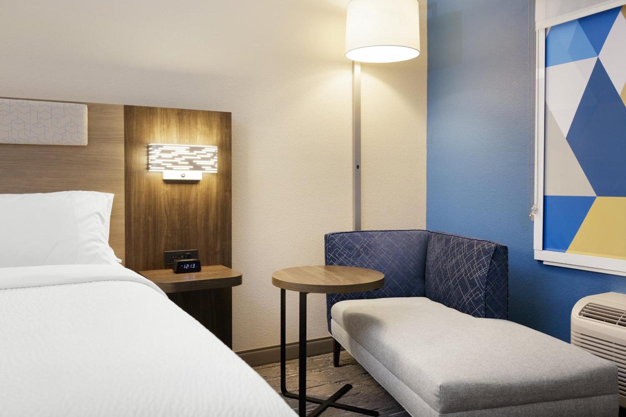 Holiday Inn Express And Suites Los Alamos Entrada Park By Ihg Экстерьер фото